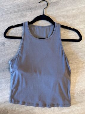 Vuori Sleeveless Ribbed Crop Tank Top - Gray